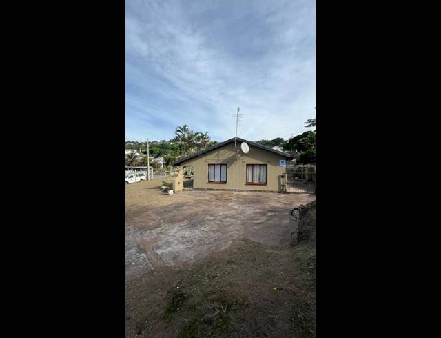 3 BEDROOM HOUSE FOR SALE IN SHALLCROSS